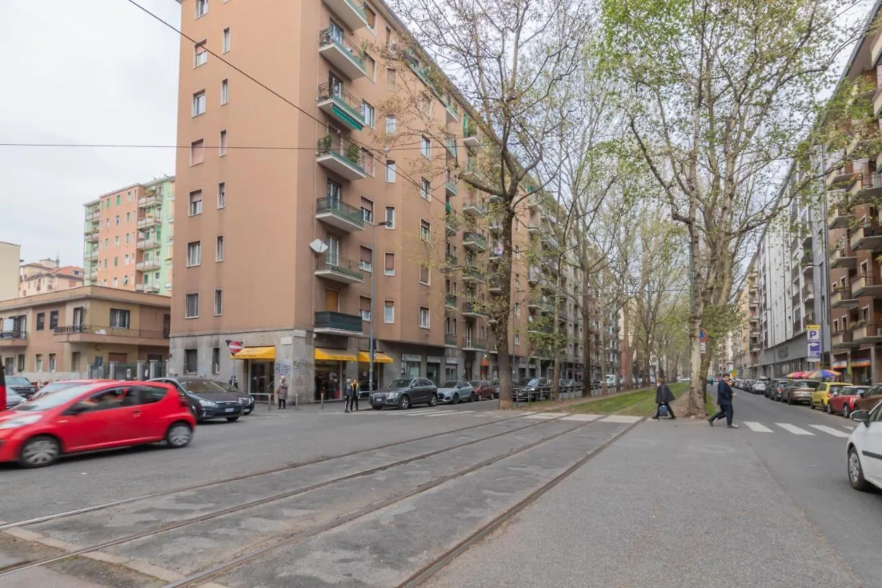 I Host Apartment - Giambellino 40 Milano Italien